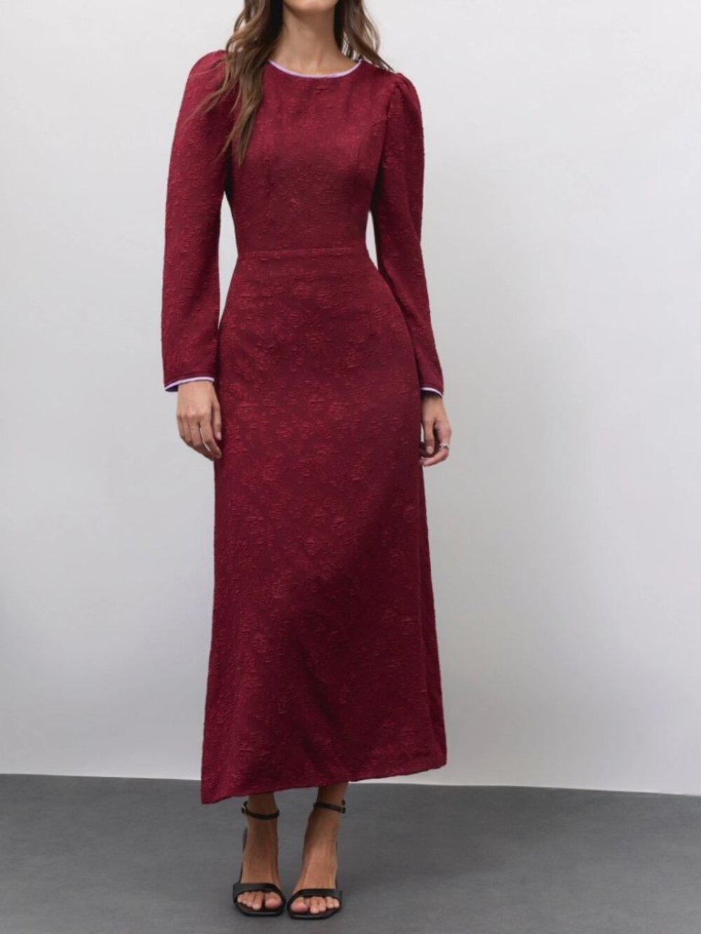 Burgundy Textured Floral Jacquard Contrast Trim Maxi Dress